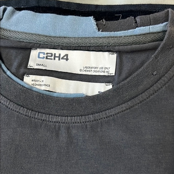 C2H4 Matrix of Consciousness printed distressed layered t-shirt - Picture 6 of 17